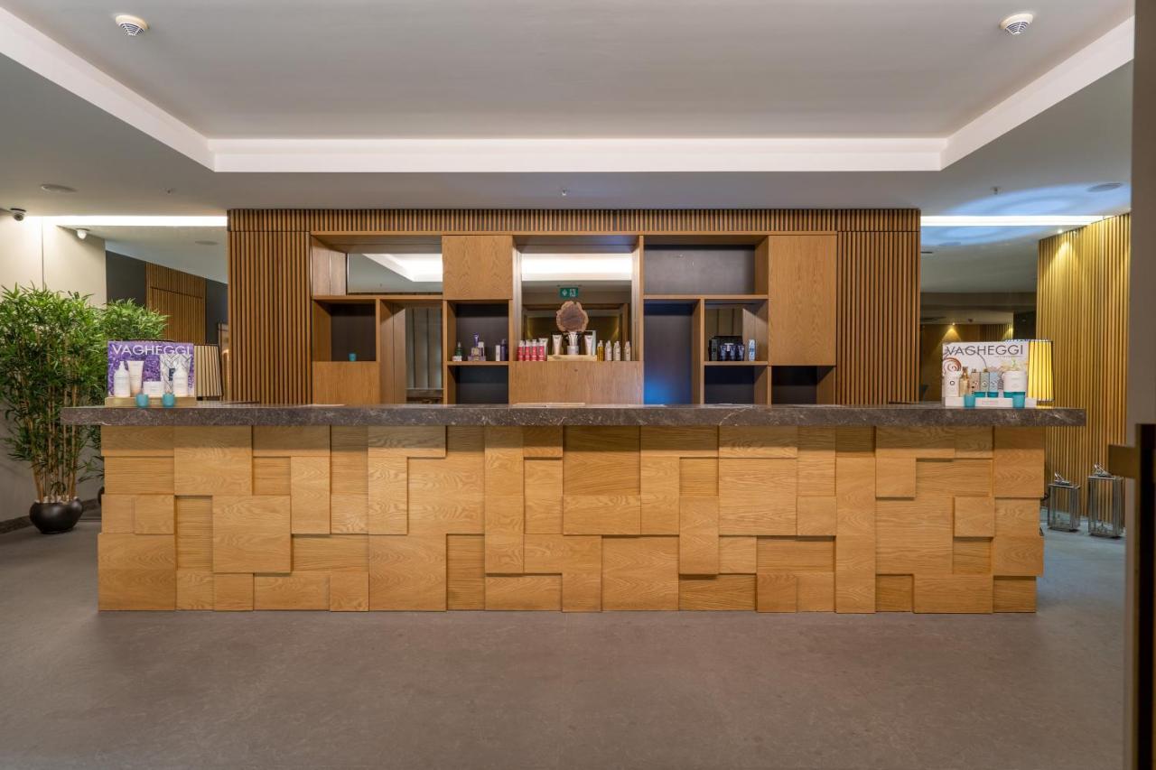 Lara Barut Collection Hotel Анталия Екстериор снимка Reception desk at the hotel